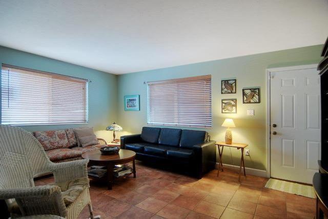 Quiet Vista Del Mar 2 Bedroom Condo Beachfront Property Cocoa Beach Exterior foto