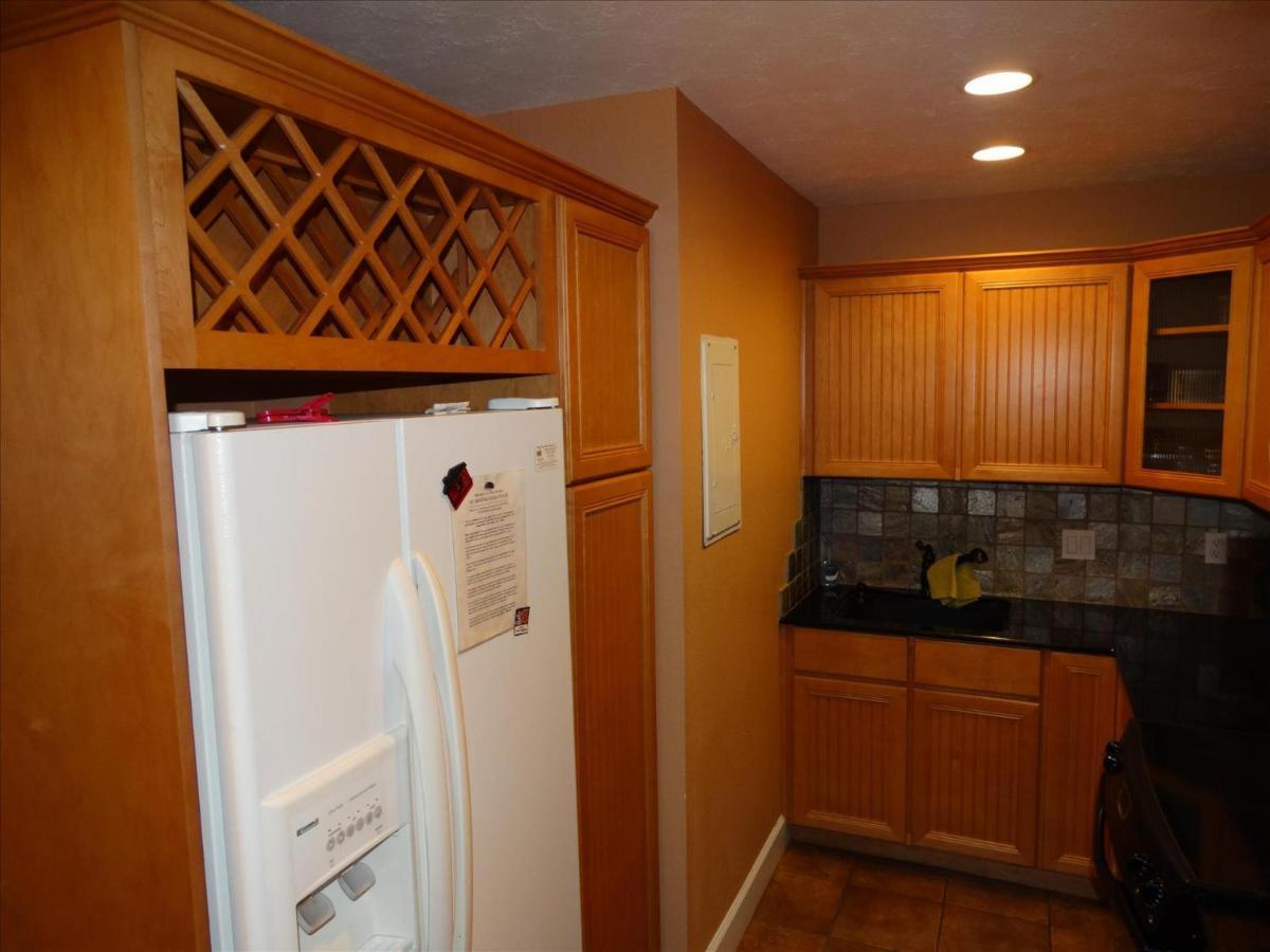 Quiet Vista Del Mar 2 Bedroom Condo Beachfront Property Cocoa Beach Exterior foto