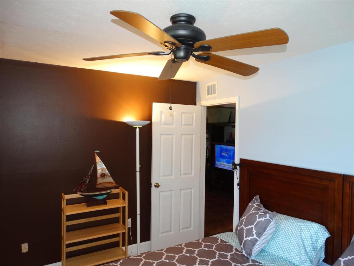 Quiet Vista Del Mar 2 Bedroom Condo Beachfront Property Cocoa Beach Exterior foto
